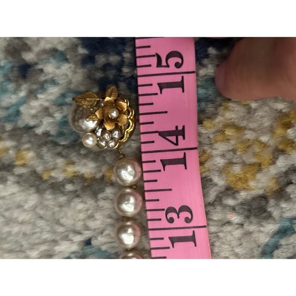 Miriam Haskell Women's Baroque Niki Pearls Ornate Clasp Necklace - Picture 5 of 5